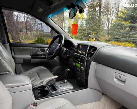 Чорний Кіа Соренто, об'ємом двигуна 2.5 л та пробігом 226 тис. км за 8490 $, фото 30 на Automoto.ua