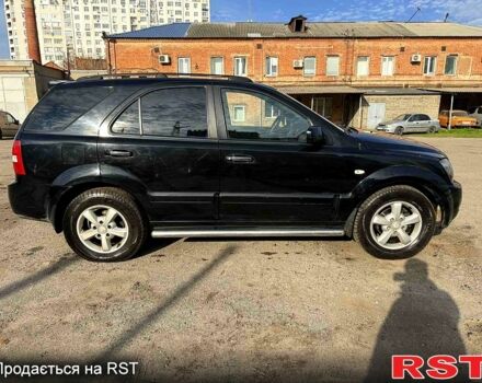 Черный Киа Соренто, объемом двигателя 2.5 л и пробегом 258 тыс. км за 4500 $, фото 4 на Automoto.ua