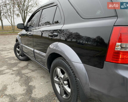 Чорний Кіа Соренто, об'ємом двигуна 2.5 л та пробігом 320 тис. км за 8299 $, фото 14 на Automoto.ua