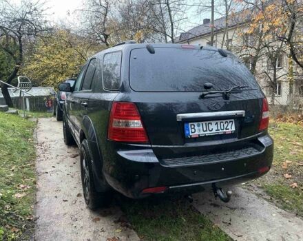 Черный Киа Соренто, объемом двигателя 2.5 л и пробегом 230 тыс. км за 4900 $, фото 3 на Automoto.ua