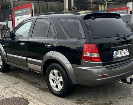 Черный Киа Соренто, объемом двигателя 2.5 л и пробегом 256 тыс. км за 3500 $, фото 5 на Automoto.ua