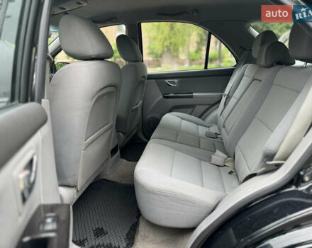 Черный Киа Соренто, объемом двигателя 2.5 л и пробегом 213 тыс. км за 7700 $, фото 11 на Automoto.ua