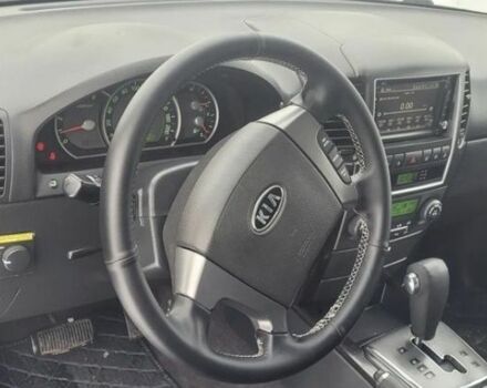 Черный Киа Соренто, объемом двигателя 2.5 л и пробегом 217 тыс. км за 3400 $, фото 6 на Automoto.ua