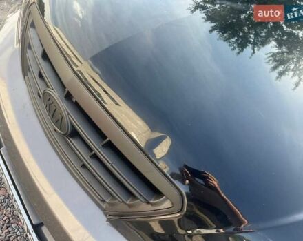 Черный Киа Соренто, объемом двигателя 2.5 л и пробегом 215 тыс. км за 8500 $, фото 1 на Automoto.ua