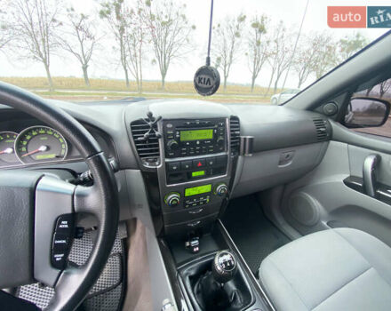 Чорний Кіа Соренто, об'ємом двигуна 2.5 л та пробігом 320 тис. км за 8299 $, фото 10 на Automoto.ua