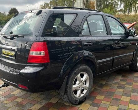 Черный Киа Соренто, объемом двигателя 2.5 л и пробегом 240 тыс. км за 8999 $, фото 6 на Automoto.ua