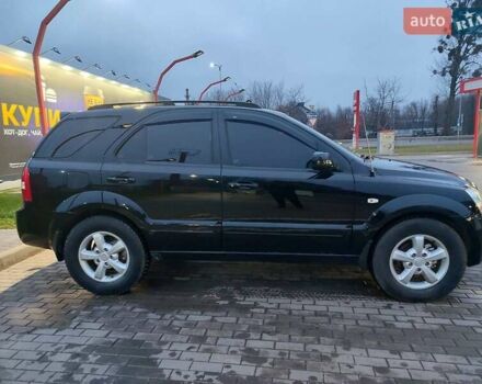 Черный Киа Соренто, объемом двигателя 2.5 л и пробегом 250 тыс. км за 9500 $, фото 6 на Automoto.ua