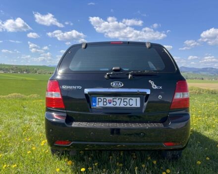 Черный Киа Соренто, объемом двигателя 2.5 л и пробегом 210 тыс. км за 5500 $, фото 5 на Automoto.ua