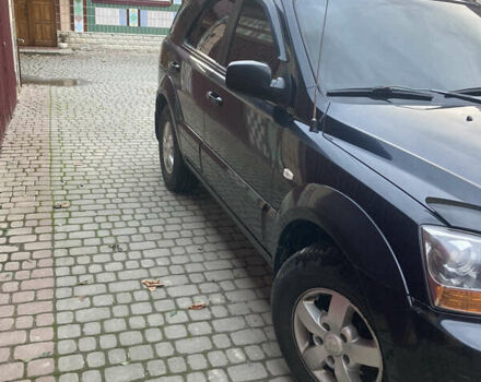 Черный Киа Соренто, объемом двигателя 2.5 л и пробегом 390 тыс. км за 7300 $, фото 3 на Automoto.ua