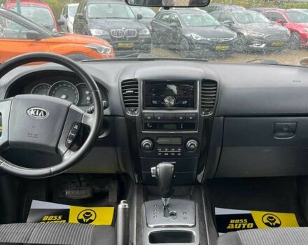 Черный Киа Соренто, объемом двигателя 2.5 л и пробегом 240 тыс. км за 8999 $, фото 14 на Automoto.ua