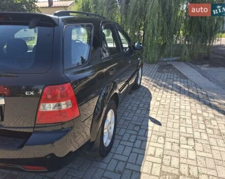 Чорний Кіа Соренто, об'ємом двигуна 2.5 л та пробігом 244 тис. км за 9000 $, фото 6 на Automoto.ua