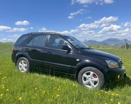 Черный Киа Соренто, объемом двигателя 2.5 л и пробегом 210 тыс. км за 5500 $, фото 1 на Automoto.ua