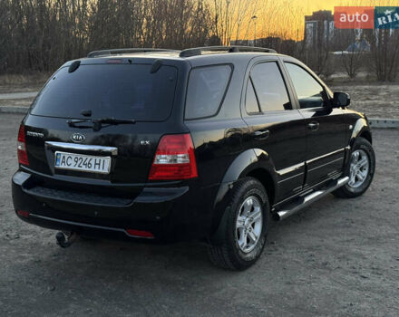 Черный Киа Соренто, объемом двигателя 2.5 л и пробегом 220 тыс. км за 8700 $, фото 7 на Automoto.ua