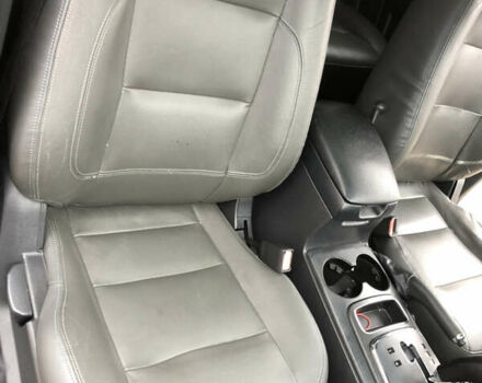 Черный Киа Соренто, объемом двигателя 3.34 л и пробегом 285 тыс. км за 7700 $, фото 30 на Automoto.ua