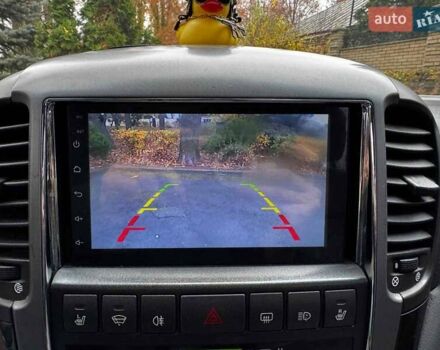 Чорний Кіа Соренто, об'ємом двигуна 2.5 л та пробігом 226 тис. км за 8490 $, фото 19 на Automoto.ua