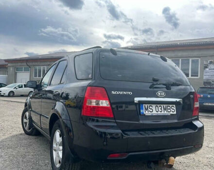 Черный Киа Соренто, объемом двигателя 2.5 л и пробегом 330 тыс. км за 4300 $, фото 8 на Automoto.ua