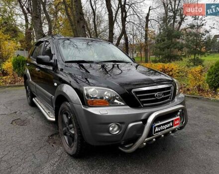 Чорний Кіа Соренто, об'ємом двигуна 2.5 л та пробігом 226 тис. км за 8490 $, фото 2 на Automoto.ua