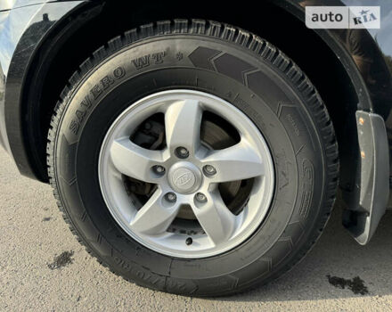 Черный Киа Соренто, объемом двигателя 2.5 л и пробегом 291 тыс. км за 9000 $, фото 10 на Automoto.ua