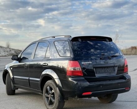 Черный Киа Соренто, объемом двигателя 2.5 л и пробегом 290 тыс. км за 5300 $, фото 1 на Automoto.ua