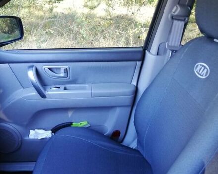 Чорний Кіа Соренто, об'ємом двигуна 2.5 л та пробігом 160 тис. км за 9500 $, фото 16 на Automoto.ua