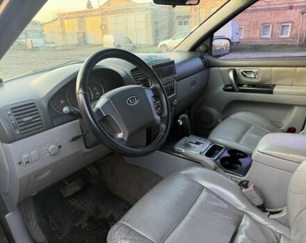 Черный Киа Соренто, объемом двигателя 2.5 л и пробегом 233 тыс. км за 4500 $, фото 6 на Automoto.ua