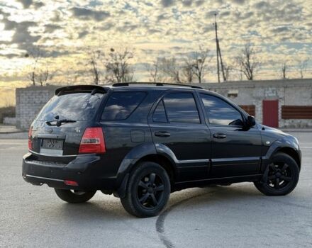 Черный Киа Соренто, объемом двигателя 2.5 л и пробегом 290 тыс. км за 5300 $, фото 2 на Automoto.ua