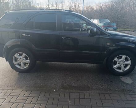 Черный Киа Соренто, объемом двигателя 2.5 л и пробегом 250 тыс. км за 3950 $, фото 4 на Automoto.ua