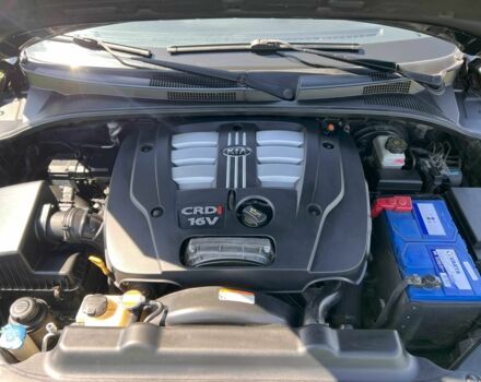 Черный Киа Соренто, объемом двигателя 2.5 л и пробегом 210 тыс. км за 5500 $, фото 9 на Automoto.ua