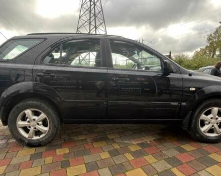 Черный Киа Соренто, объемом двигателя 2.5 л и пробегом 240 тыс. км за 8999 $, фото 7 на Automoto.ua