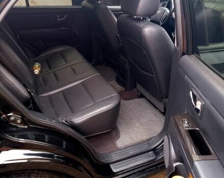 Черный Киа Соренто, объемом двигателя 2.5 л и пробегом 140 тыс. км за 9500 $, фото 3 на Automoto.ua