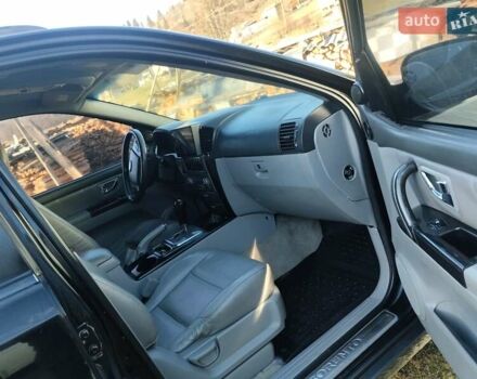 Чорний Кіа Соренто, об'ємом двигуна 2.5 л та пробігом 193 тис. км за 7500 $, фото 10 на Automoto.ua
