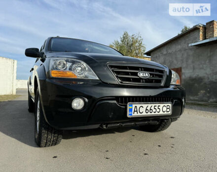 Черный Киа Соренто, объемом двигателя 2.5 л и пробегом 291 тыс. км за 9000 $, фото 5 на Automoto.ua
