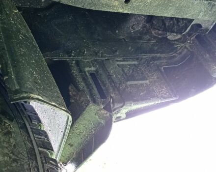 Черный Киа Соренто, объемом двигателя 2.5 л и пробегом 286 тыс. км за 6600 $, фото 17 на Automoto.ua