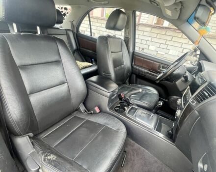 Черный Киа Соренто, объемом двигателя 2.5 л и пробегом 280 тыс. км за 4499 $, фото 11 на Automoto.ua