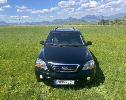 Черный Киа Соренто, объемом двигателя 2.5 л и пробегом 210 тыс. км за 5500 $, фото 2 на Automoto.ua