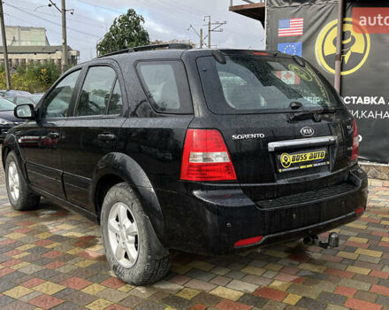 Чорний Кіа Соренто, об'ємом двигуна 2.5 л та пробігом 240 тис. км за 8999 $, фото 4 на Automoto.ua