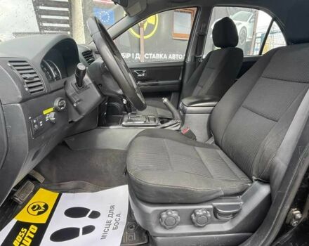 Черный Киа Соренто, объемом двигателя 2.5 л и пробегом 240 тыс. км за 8999 $, фото 16 на Automoto.ua