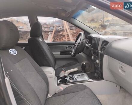 Чорний Кіа Соренто, об'ємом двигуна 2.5 л та пробігом 193 тис. км за 7500 $, фото 15 на Automoto.ua