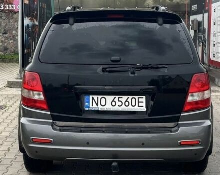 Черный Киа Соренто, объемом двигателя 2.5 л и пробегом 256 тыс. км за 3500 $, фото 4 на Automoto.ua