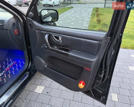 Чорний Кіа Соренто, об'ємом двигуна 3.3 л та пробігом 236 тис. км за 6900 $, фото 34 на Automoto.ua