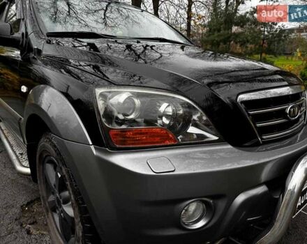 Чорний Кіа Соренто, об'ємом двигуна 2.5 л та пробігом 226 тис. км за 8490 $, фото 3 на Automoto.ua