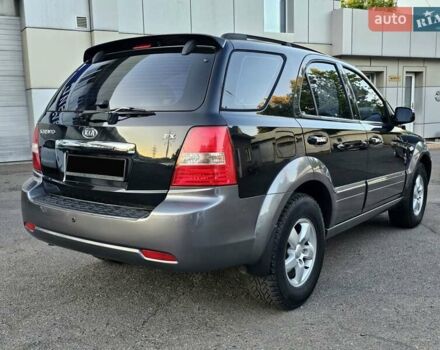 Черный Киа Соренто, объемом двигателя 3.3 л и пробегом 181 тыс. км за 9200 $, фото 9 на Automoto.ua