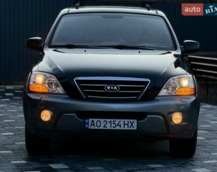 Черный Киа Соренто, объемом двигателя 2.5 л и пробегом 208 тыс. км за 8200 $, фото 81 на Automoto.ua