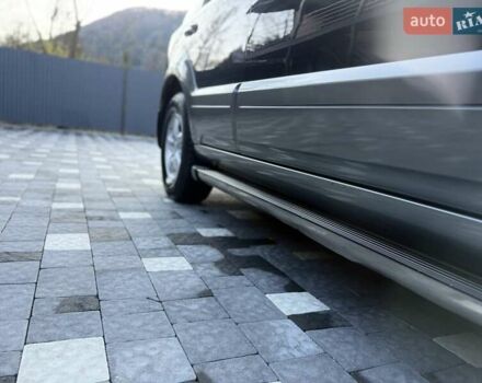 Черный Киа Соренто, объемом двигателя 2.5 л и пробегом 208 тыс. км за 8200 $, фото 29 на Automoto.ua