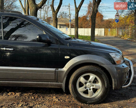 Черный Киа Соренто, объемом двигателя 2.5 л и пробегом 140 тыс. км за 8190 $, фото 3 на Automoto.ua