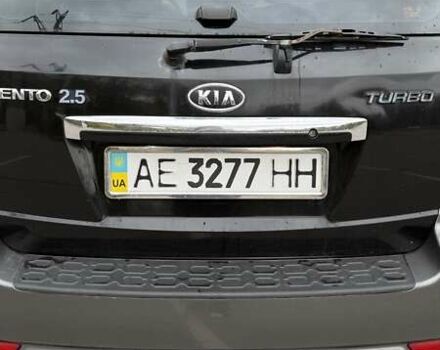 Чорний Кіа Соренто, об'ємом двигуна 2.5 л та пробігом 220 тис. км за 7000 $, фото 11 на Automoto.ua