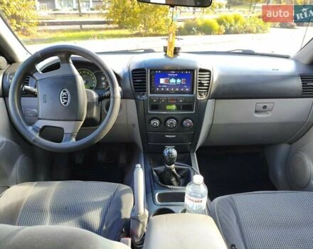 Киа Соренто 2008 в Кривом Роге на Automoto.ua Черный Киа Соренто, объемом двигателя 2.5 л и пробегом 279 тыс. км за 8400 $, фото 15 на Automoto.ua