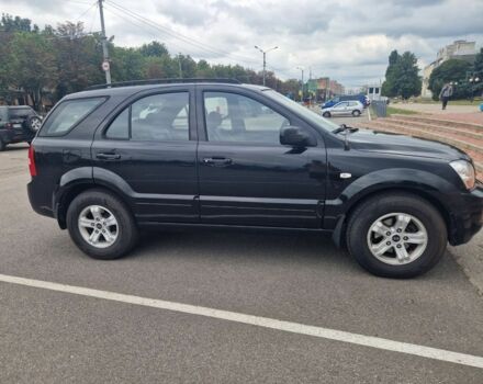 Черный Киа Соренто, объемом двигателя 2.5 л и пробегом 250 тыс. км за 5500 $, фото 2 на Automoto.ua