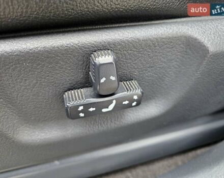 Черный Киа Соренто, объемом двигателя 3.3 л и пробегом 181 тыс. км за 9200 $, фото 21 на Automoto.ua