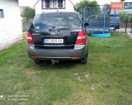 Черный Киа Соренто, объемом двигателя 2.5 л и пробегом 310 тыс. км за 8600 $, фото 2 на Automoto.ua
